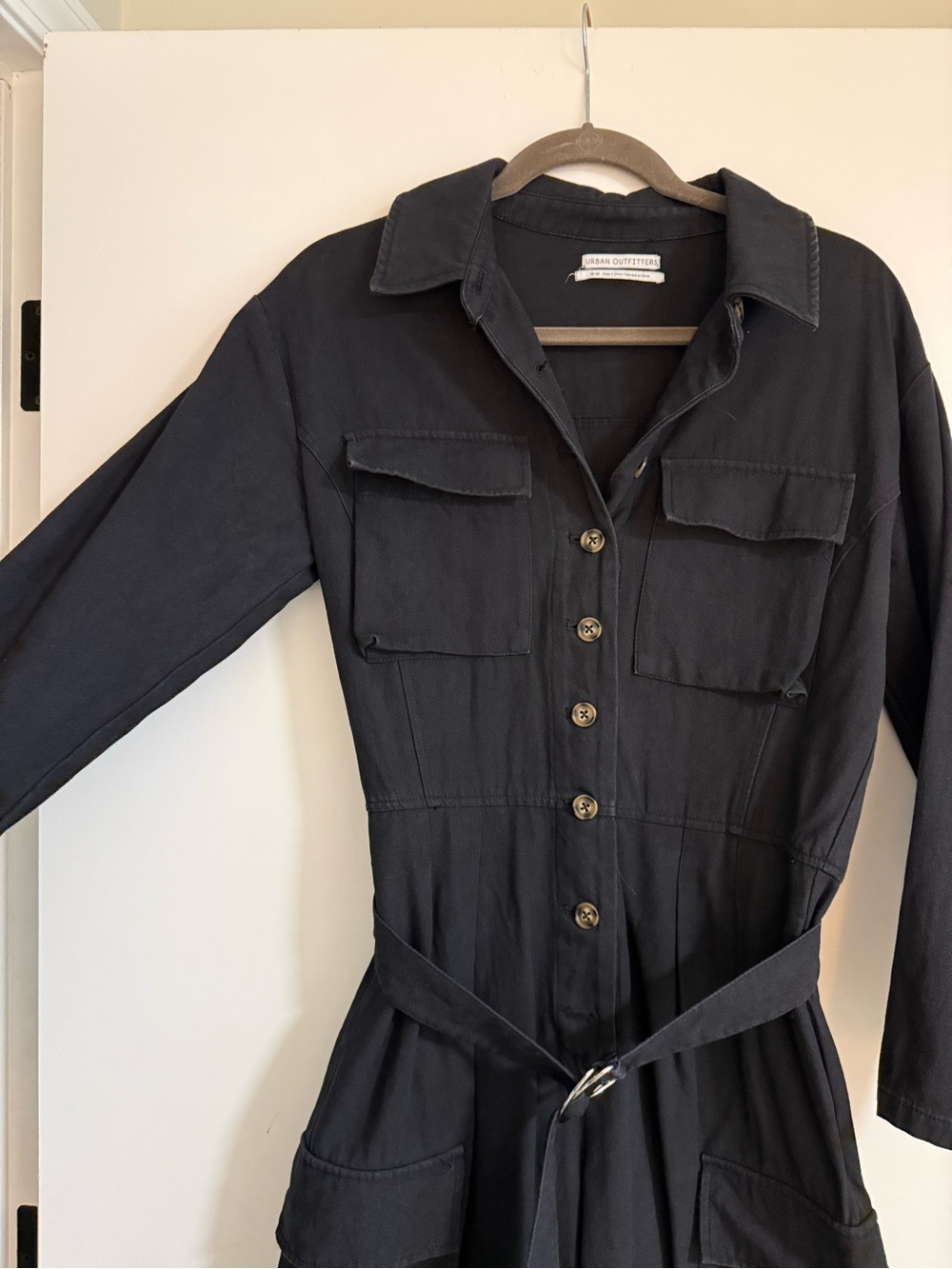 Urban Outfitters UO Belted Cargo Coverall Jumpsuit Black Medium - Picture 6 of 7
